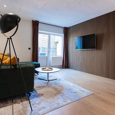 Ny Style Entire Apartment W/Private Cozy Terrace 哈里斯莱 外观 照片